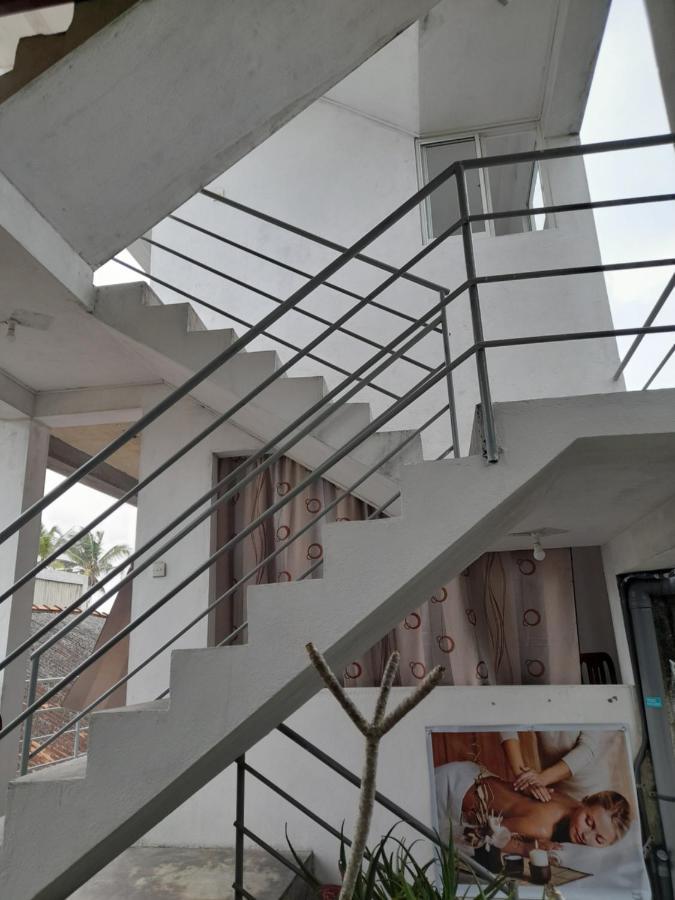 Hotel Remember ฮิกคาดูวา ภายนอก รูปภาพ